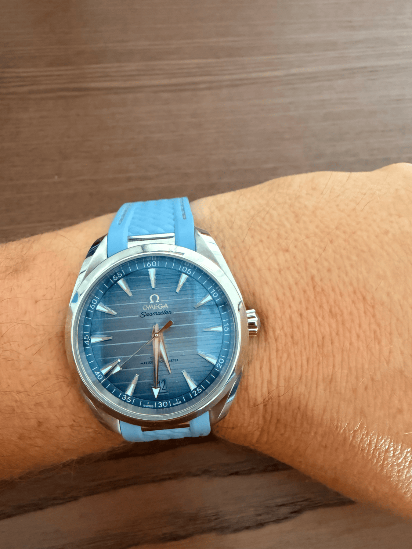 Omega Seamaster Aqua Terra 150M – кадр 3